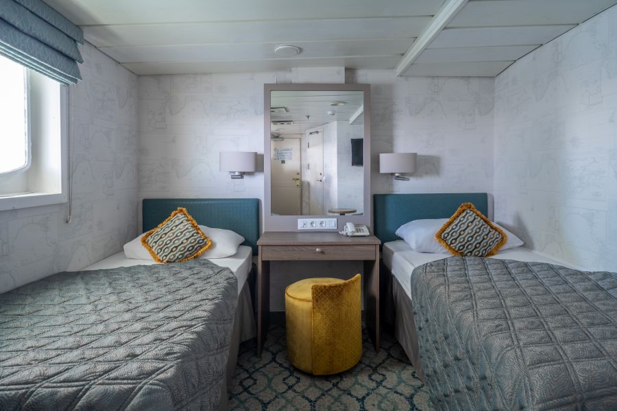 MS_Serenissima superior cabin_Cabin_418_August_24_Paulina_Hinz_Photography (34)