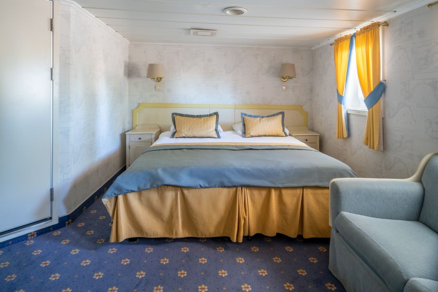 MS Serenissima - Junior suite Hurtigruten Svalbard / Paulina Hinz