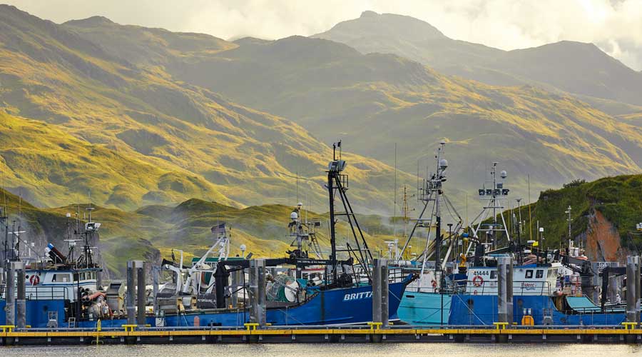 Dutch Harbour Alaska, bekend van de vissersavonturen Deadliest Catch Dutch Harbour Alaska, bekend van de vissersavonturen Deadliest Catch
