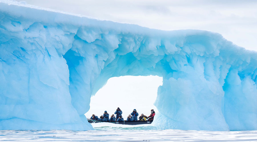 IJsbergen Pourquoi Pas Island Antarctica IJsbergen Pourquoi Pas Island Antarctica