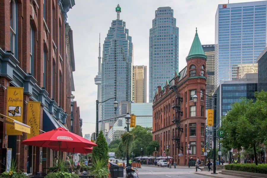 Uitzicht op het Gooderham gebouw van Toronto in Ontario in Canada.
