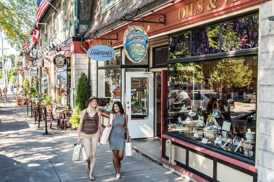 Winkelaars in Halifax in Nova Scotia in Canada.