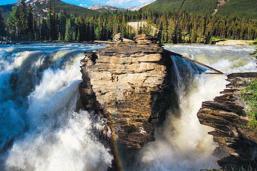 Uitzicht op Athabasca Falls in Alberta in Canada.