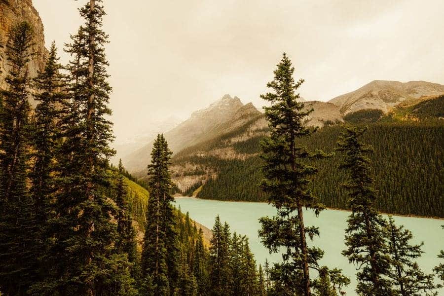 Uitzicht op Lake Louise in Alberta in Canada.