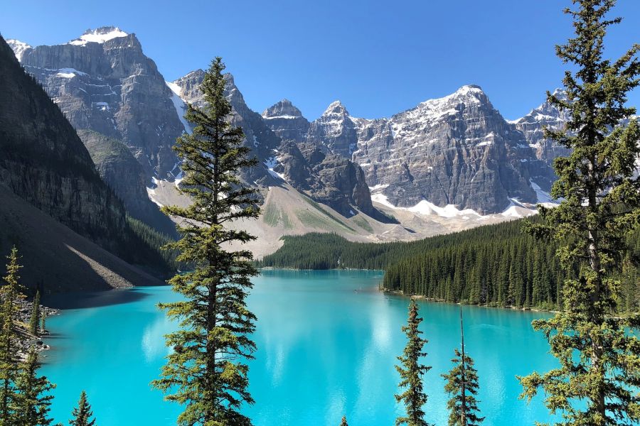 Blauw meer in Banff National Park in Alberta in Canada.