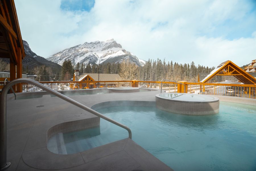 Hot tub op het dakterras bij Otter Hotel in Banff Canada