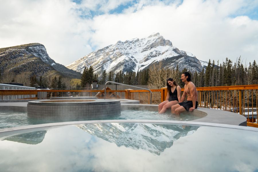 De hot tubs bij Otter Hotel in Banff Canada
