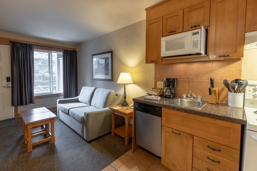 Woonruimte in de 1 Bedroom Condo bij Hidden Ridge Resort in Banff Canada