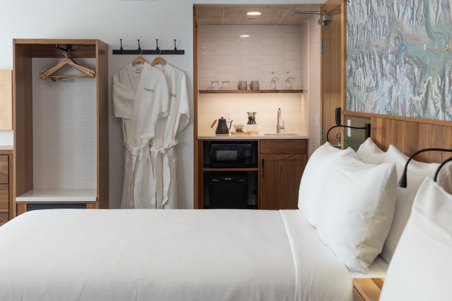 Een superior suite bij Hotel Canoe & Suites in Canada tijdens wintersport