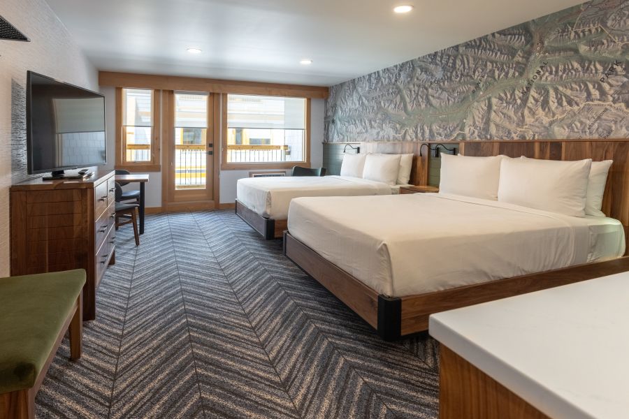 Een superior room bij Hotel Canoe & Suites tijdens een winterreis naar Banff, Canada