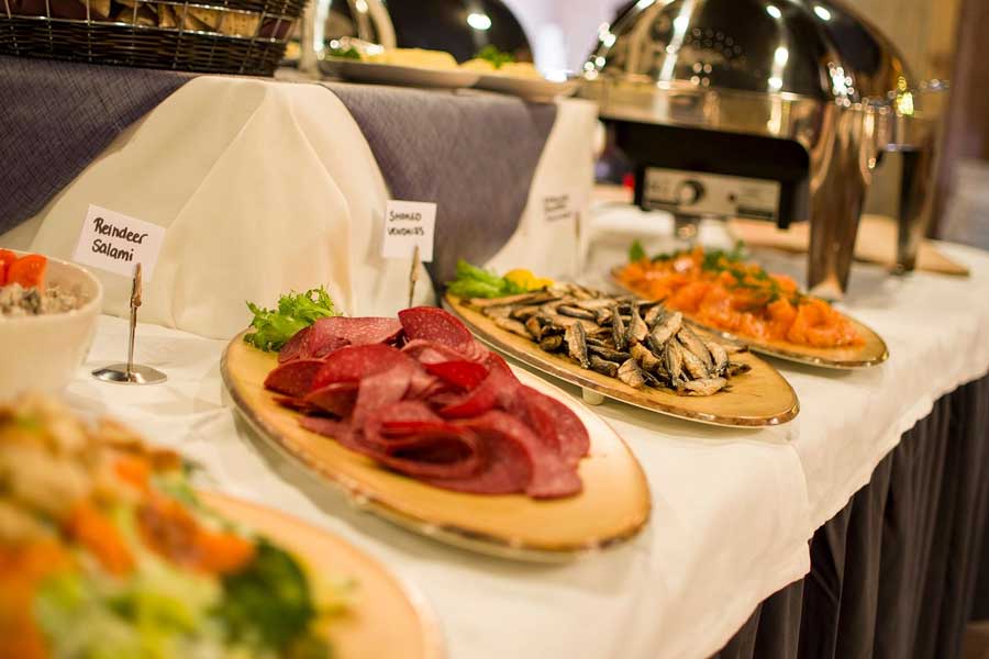 Ruka Traditioneel Laps diner