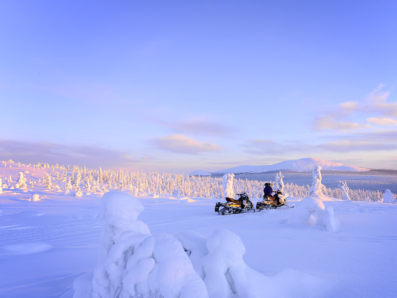 Saariselka Sneeuwscootersafari voor gevorderden