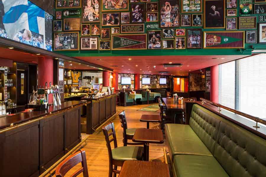 O Learys Bar in Holiday Club Kuusamon Tropiikki met BBI Travel