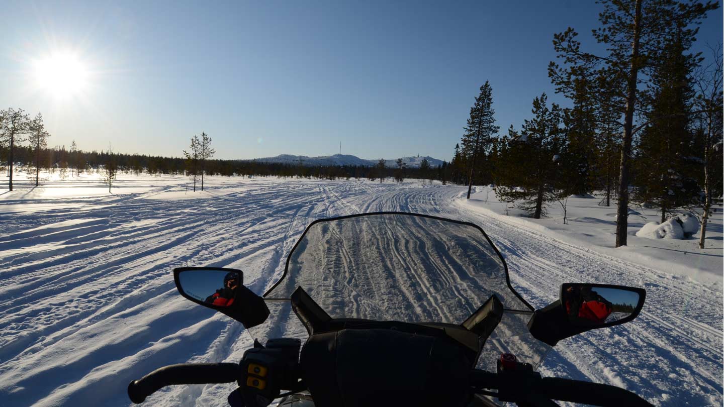 Sneeuwscootersafari in Kuusamo