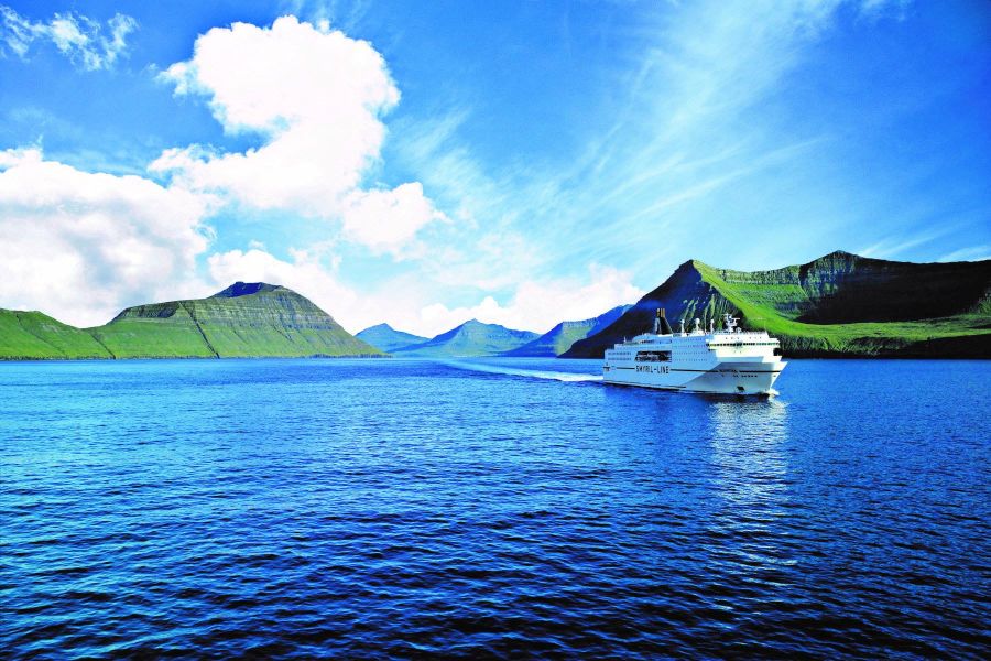 Smyril Line ferry IJsland