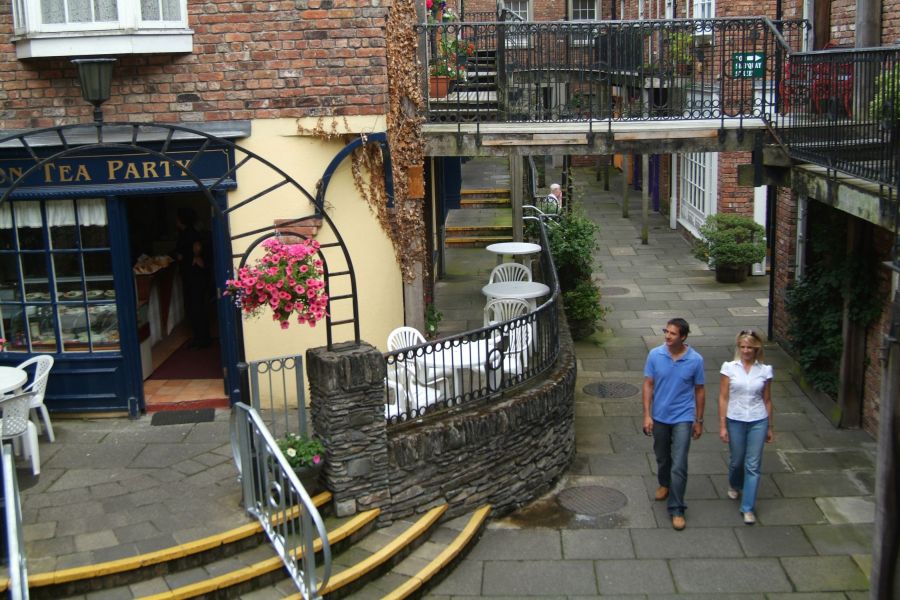 Visit Derry Pas - Derry