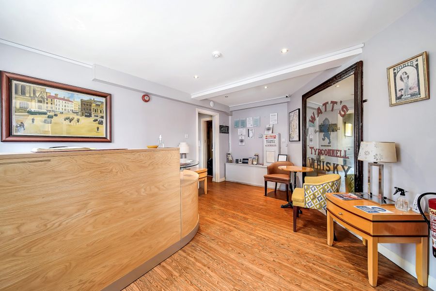 Iona Inn B&B, Derry