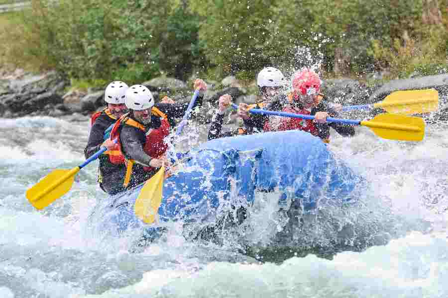 Rafting op de Sjoa rivier Rafting op de Sjoa rivier