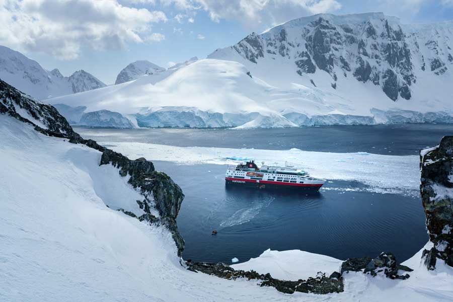 Hurtigruten expeditie Chileense fjorden en Antarctica met BBI Travel