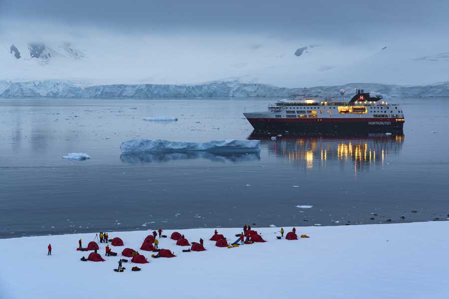 Hurtigruten expeditie Antarctica, Falkland eilanden en South Georgia