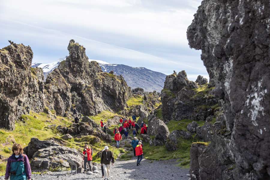Vakantie 2023 9-Daagse Hurtigruten expeditie rondom IJsland compleet in Diversen (IJsland, IJsland)