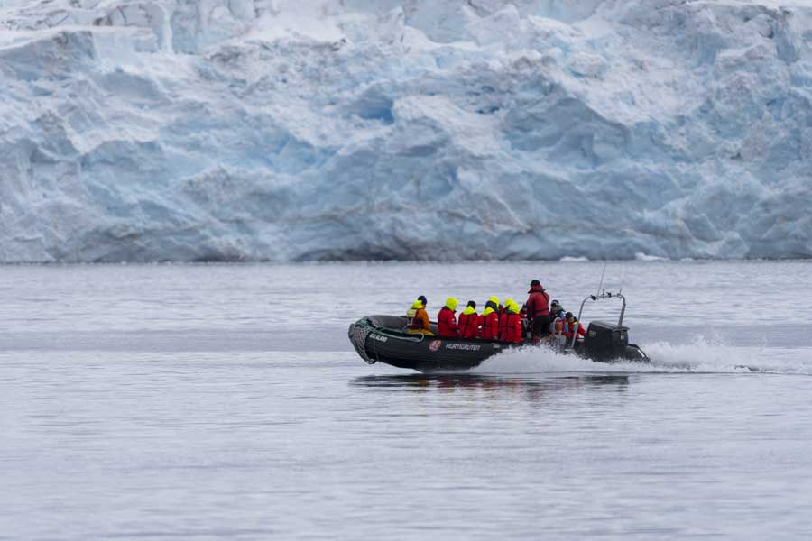 Hurtigruten expeditie Antarctica, South Georgia en Falkland Eilanden met BBI Travel