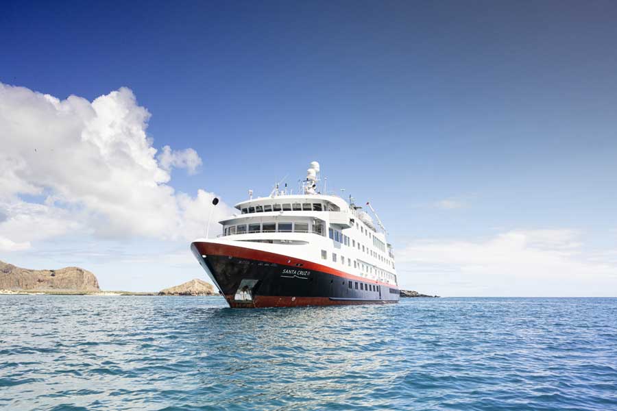 MS Santa Cruz op de Galapagos