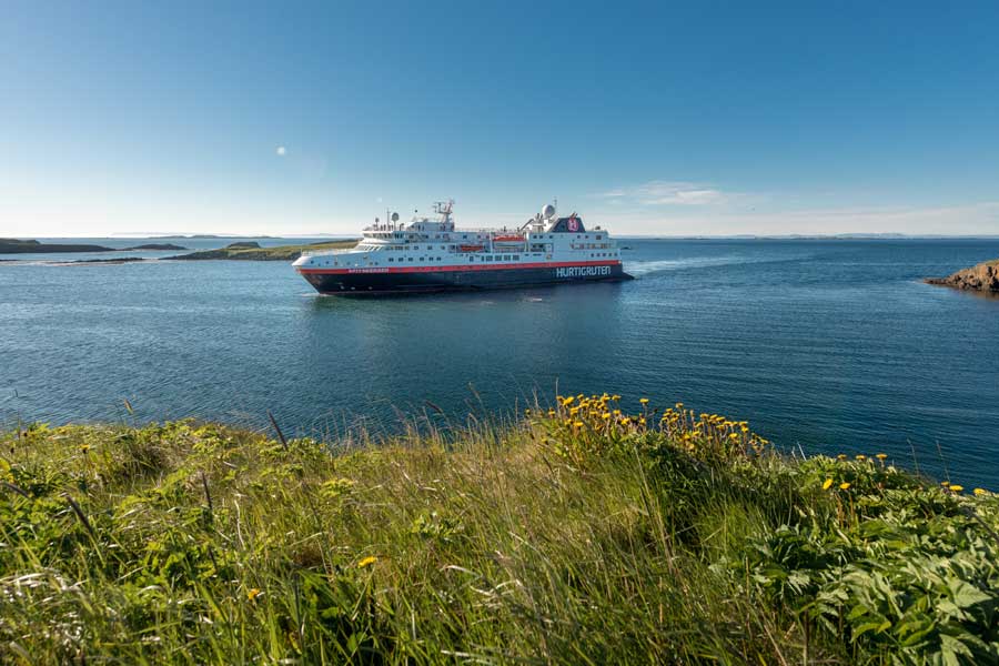 Hurtigruten expeditie IJsland met BBI Travel