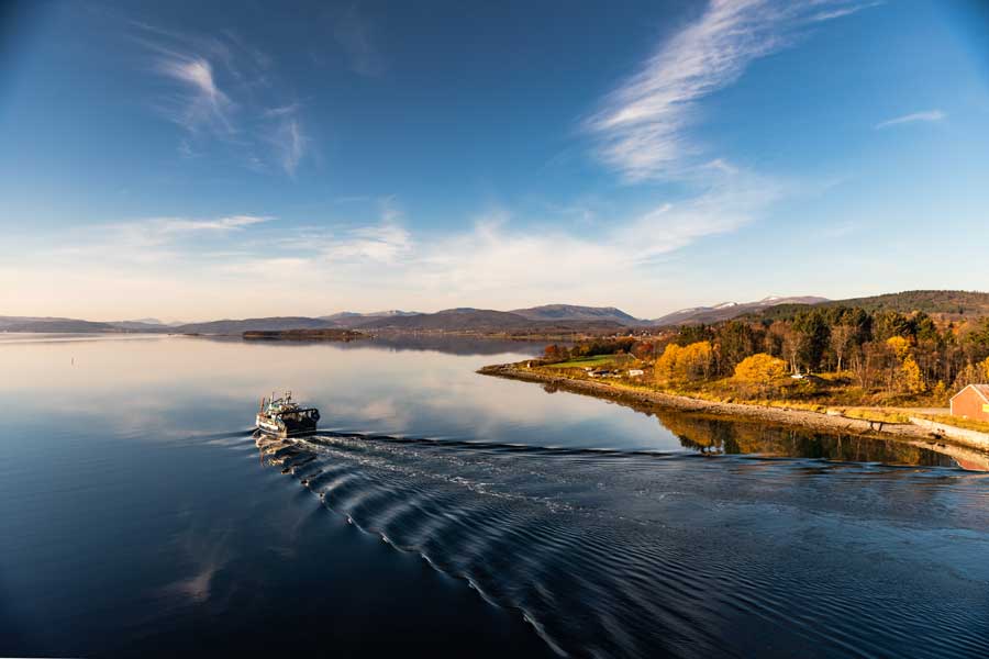 Hurtigruten Svalbard Line met BBI Travel