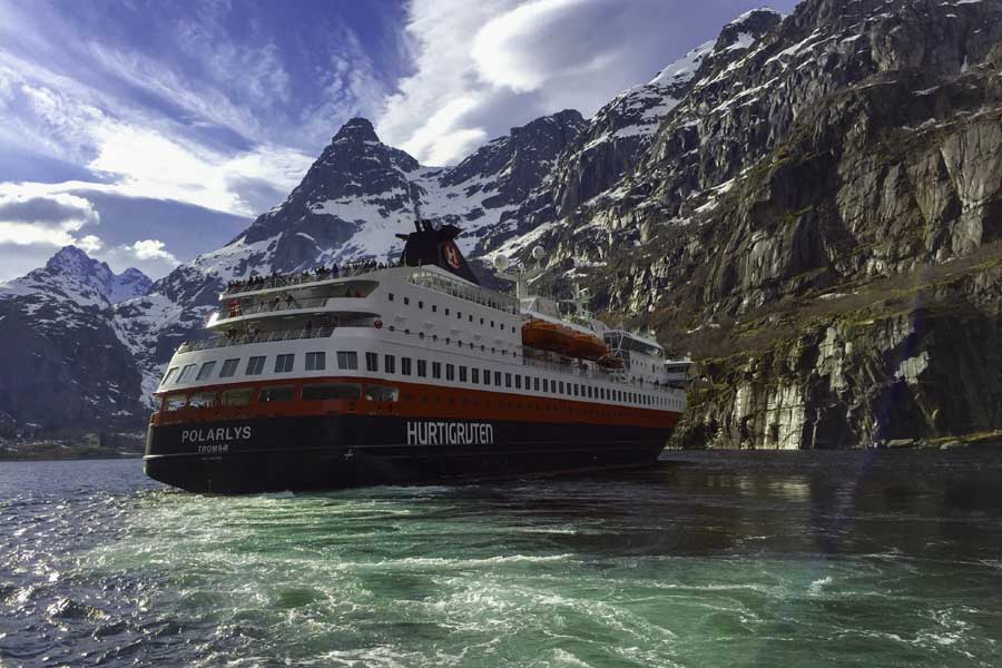 Hurtigruten reis Kirkenes - Bergen met BBI Travel