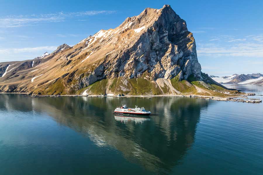Hurtigruten Expeditie Noorwegen en Spitsbergen | Van Hamburg naar Spitsbergen