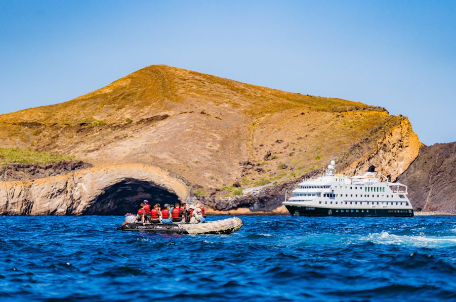 Op pad met de expeditieboot