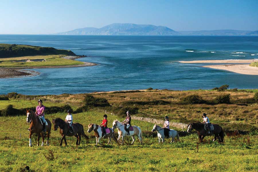 Gezinspaardijtocht co. Sligo