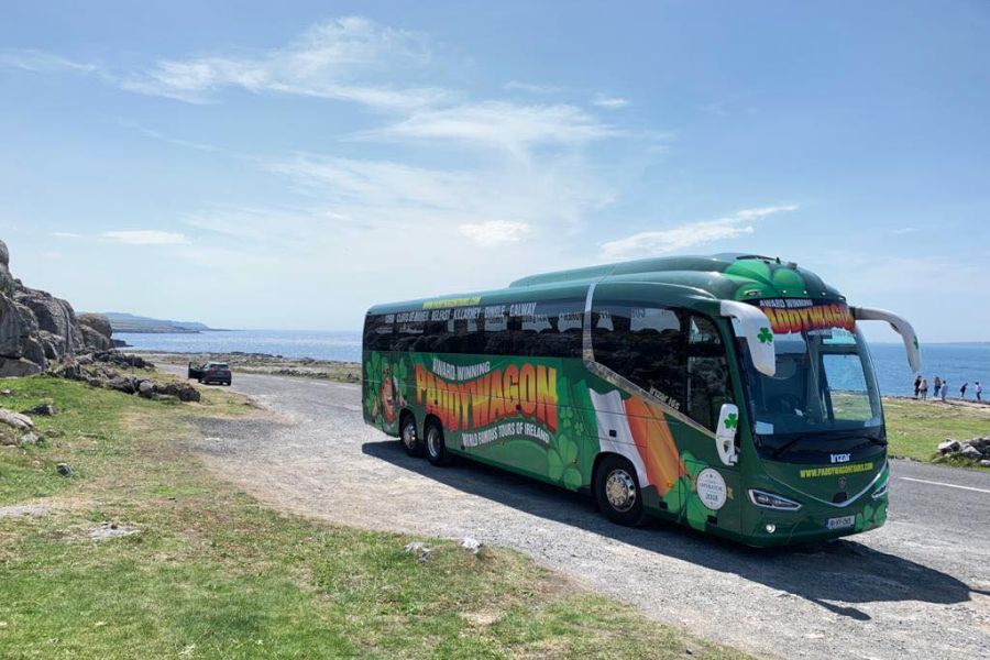 Touringcar, budgetreis per bus Ierland