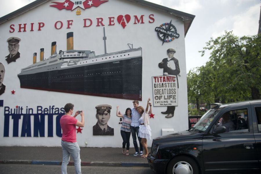 Belfast Black Cab, budgetreis per bus Ierland