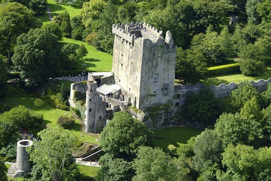 Blarney Castle, vlieg/busrondreis Ierland