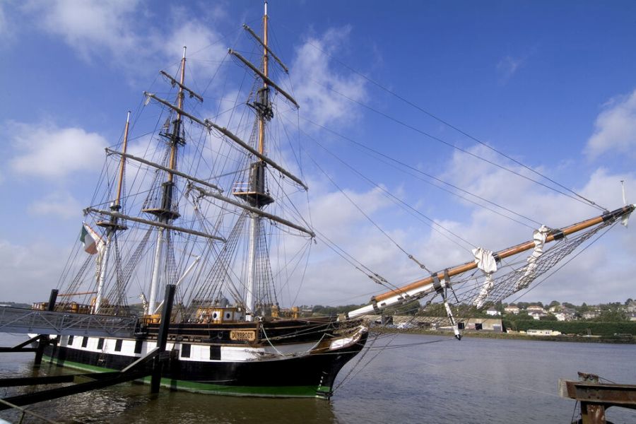 Dunbrody Famine Ship, vlieg/busrondreis Ierland