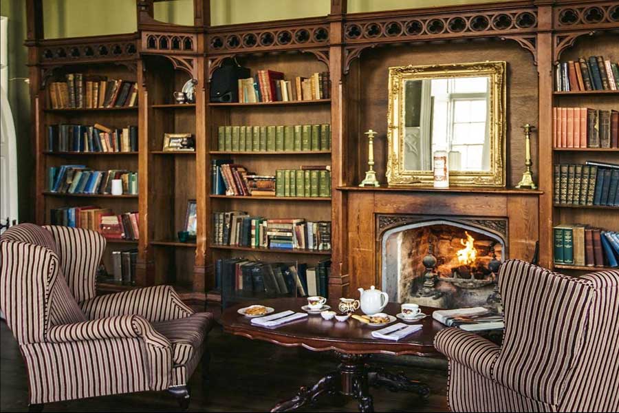 Kinnitty Castle Library, combinatiereis Dublin & Kinnitty Castle