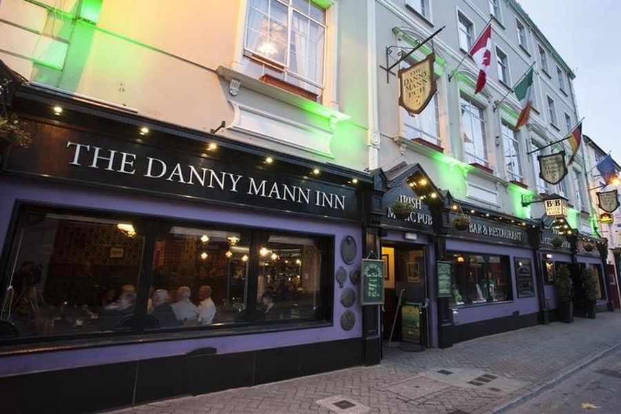 Danny Mann Pub Irish Night Killarney