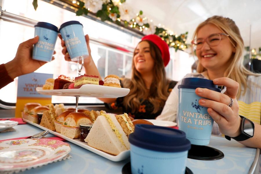 Vintage Tea Trips - Dublin dubbeldekker