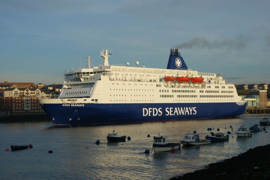 IJmuiden-Newcastle en Holyhead -Dublin
