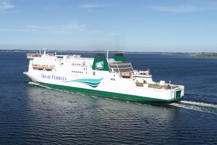 Irish Ferries ferry Calais-Dover & over de Ierse Zee