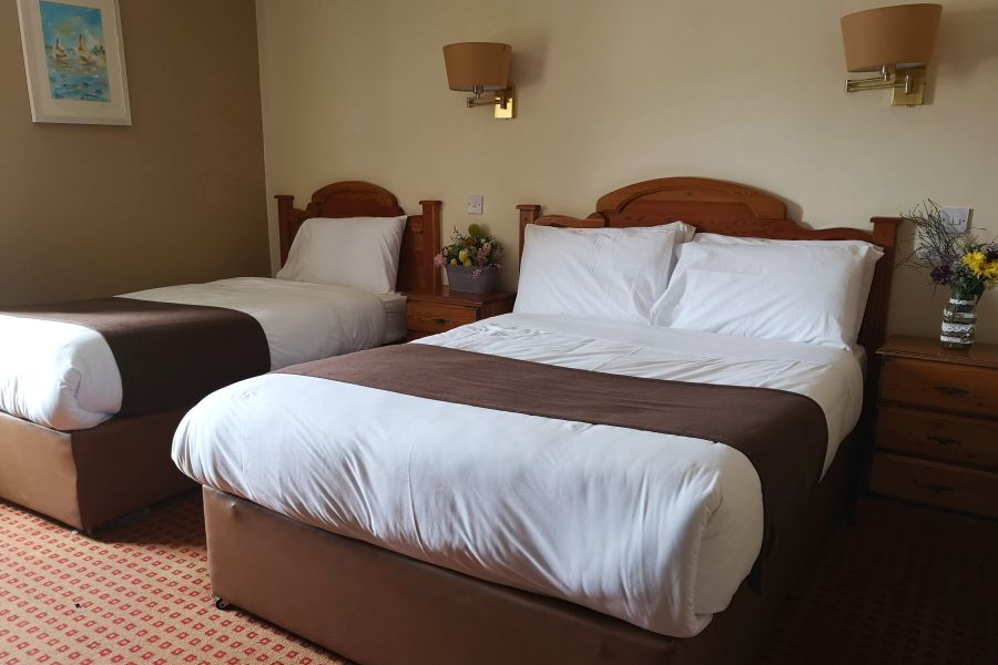 Aran Islands Hotel, Kilronan