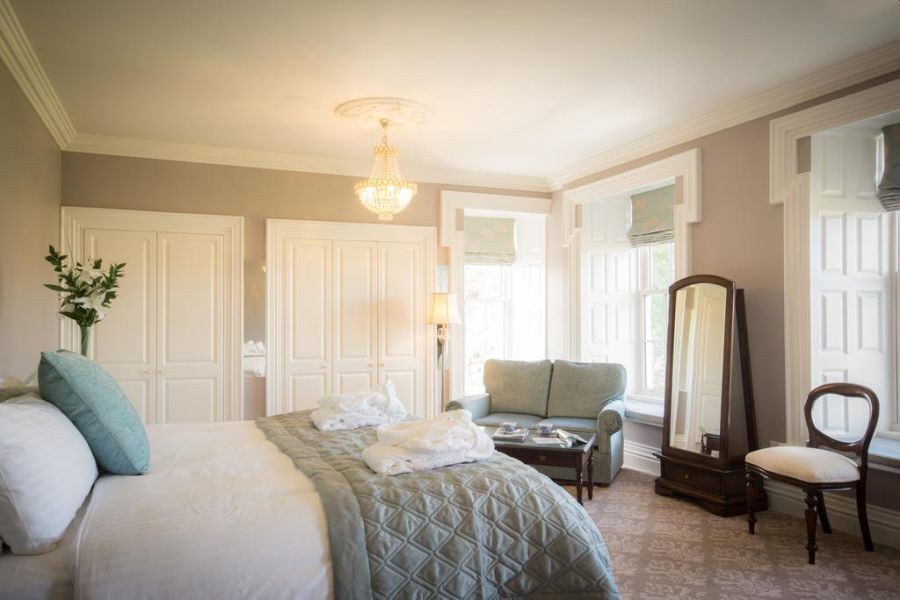 Falls Hotel, Ennistymon
