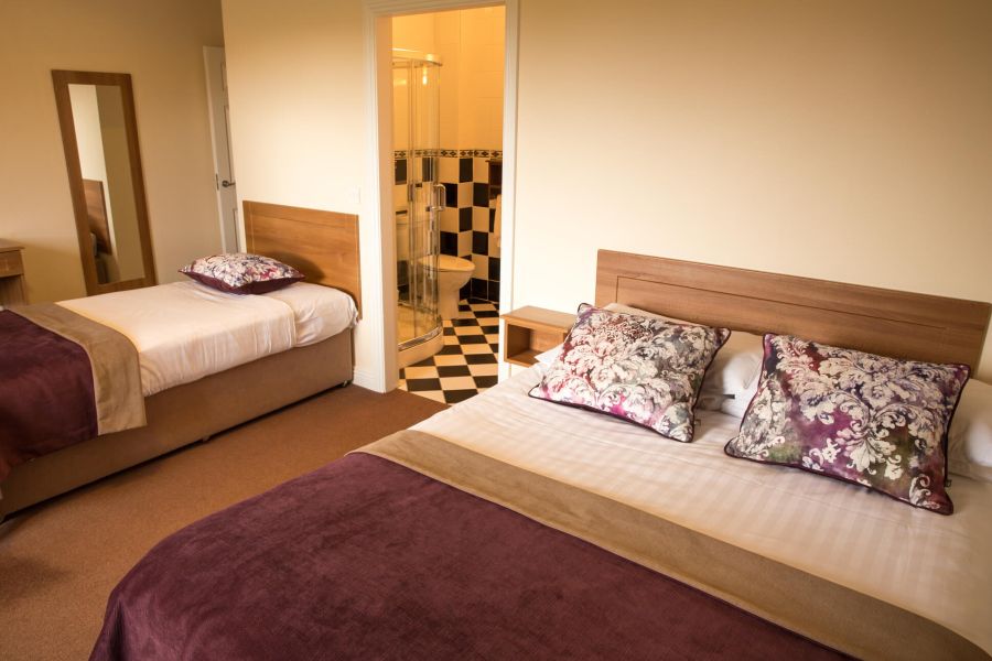 Falls Hotel, Ennistymon