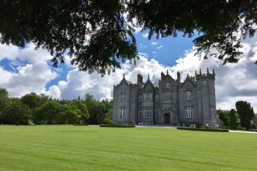 Kinnitty Castle, Kinnitty