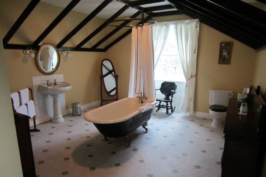 Kinnitty Castle, Kinnitty