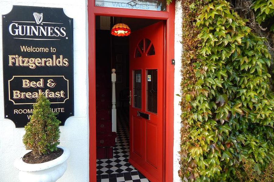 Buckfield Inn, Westport