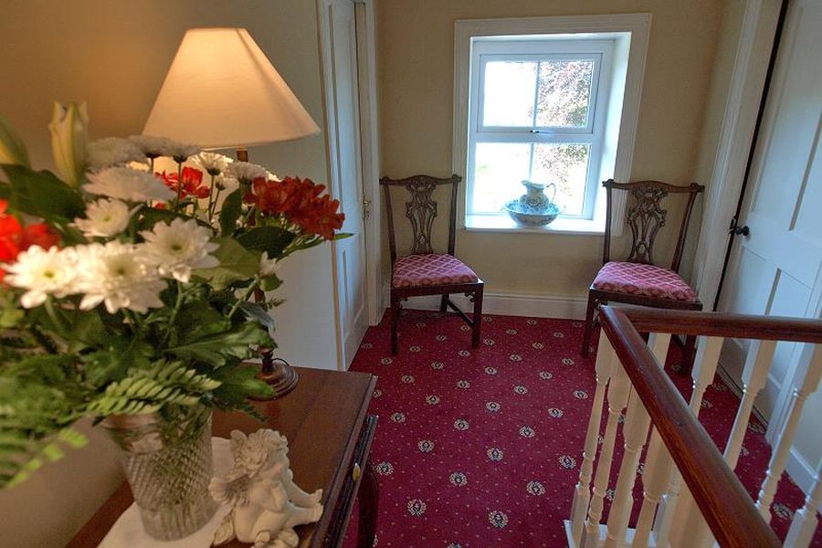 Buckfield Inn, Westport