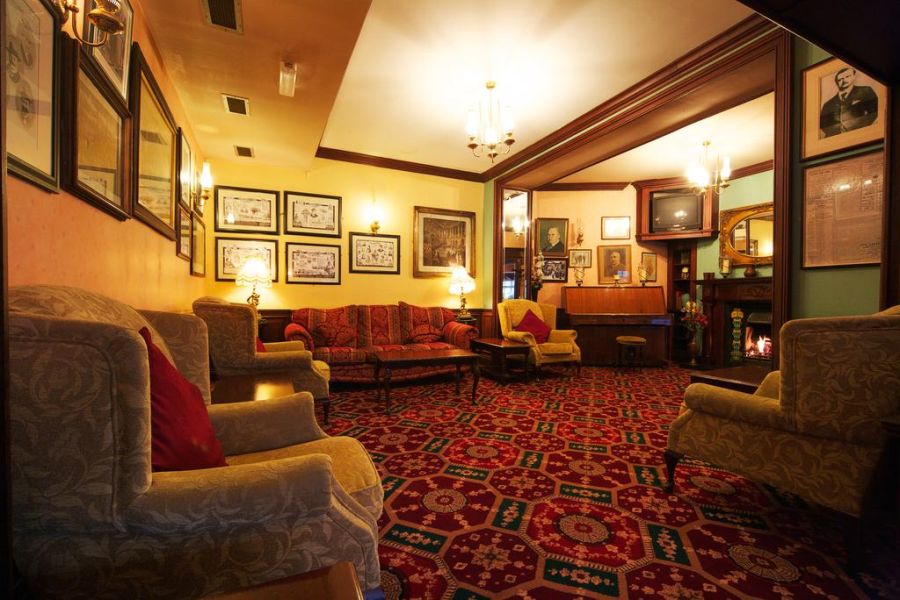 Woodenbridge Hotel - Wicklow Mountains